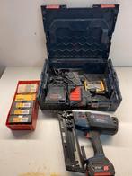 Cloueuse sur batterie, Enlèvement, Utilisé