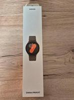 Montre samsung neuf, Handtassen en Accessoires, Sporthorloges, Ophalen, Zo goed als nieuw