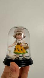 Boule de neige vintage, Enfants & Bébés, Jouets | Autre, Enlèvement, Utilisé