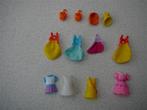Verschillende kleding voor popje, Kinderen en Baby's, Speelgoed | Poppen, Ophalen of Verzenden, Gebruikt, Overige typen