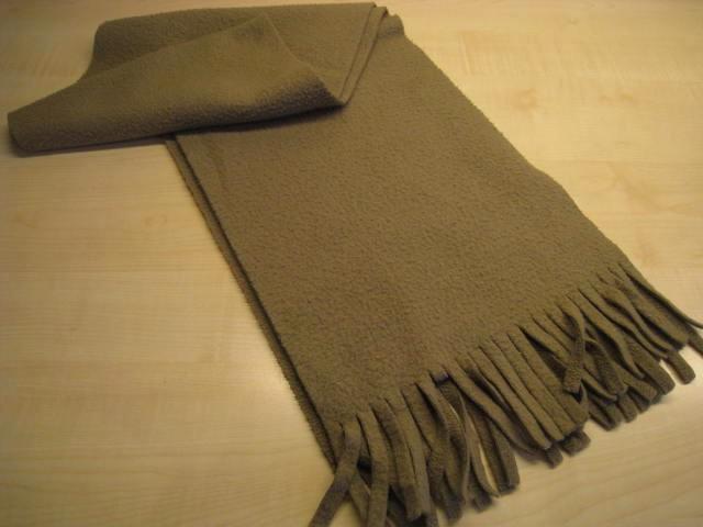 Sjaal, bruin, maten 150x24cm, met franjes, zeer zacht, mooi!, Vêtements | Femmes, Bonnets, Écharpes & Gants, Écharpe, Enlèvement