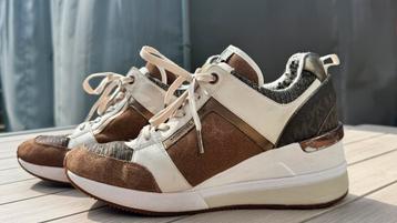 Chaussures Michael Kors pour 10€, Michael Kors, Sneakers et Baskets, Brun, Enlèvement