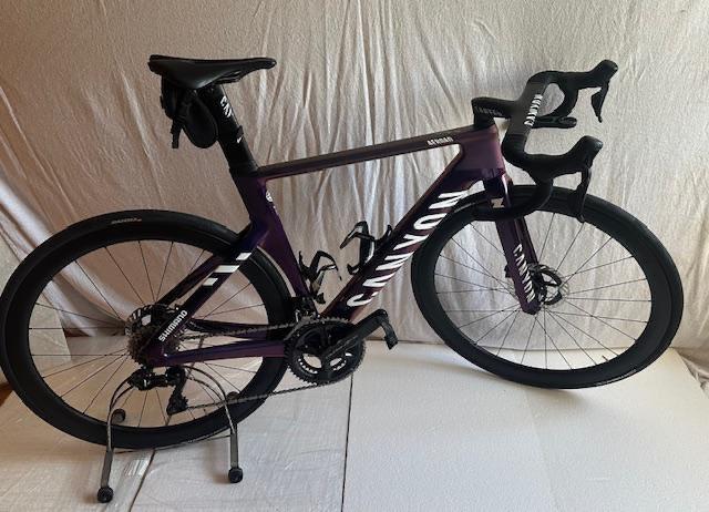 Canyon Aerorad CFR, Dure-Ace DI2, Team edition, Vélos & Vélomoteurs, Vélos | Vélos de course, Comme neuf, Autres marques, Plus de 20 vitesses