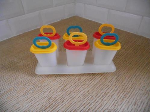 Tupperware - zelfgemaakt ijs - F, Huis en Inrichting, Keuken | Tupperware, Ophalen