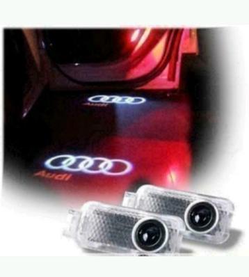 1 paar koplamp met Audi-logo Nieuwe plastic kit