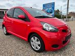 Toyota aygo 1.0 benzine jaar 2011 euro 5, Autos, Toyota, Euro 5, Achat, Entreprise, Boîte manuelle