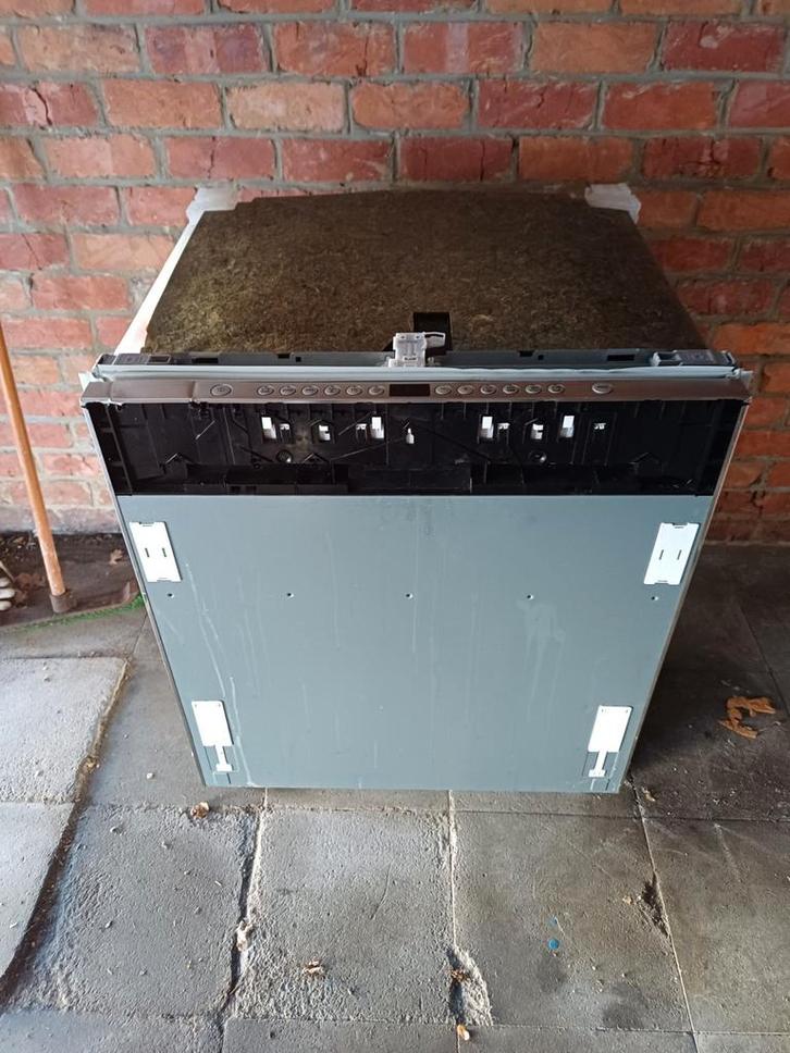 Siemens IQ300 vaatwasser, volledig integreerbaar, Elektronische apparatuur, Vaatwasmachines, Zo goed als nieuw, Inbouw, Minder dan 10 liter