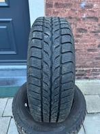 4 PNEUS 4 saisons uniroyal+jantes 195/65/R15 (6mm), Enlèvement, Comme neuf