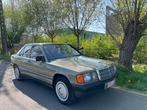 Mercedes 190D 2.5 188770 km in nette staat 1e inschrijving, Auto's, 2500 cc, Beige, Overige kleuren, 5 cilinders