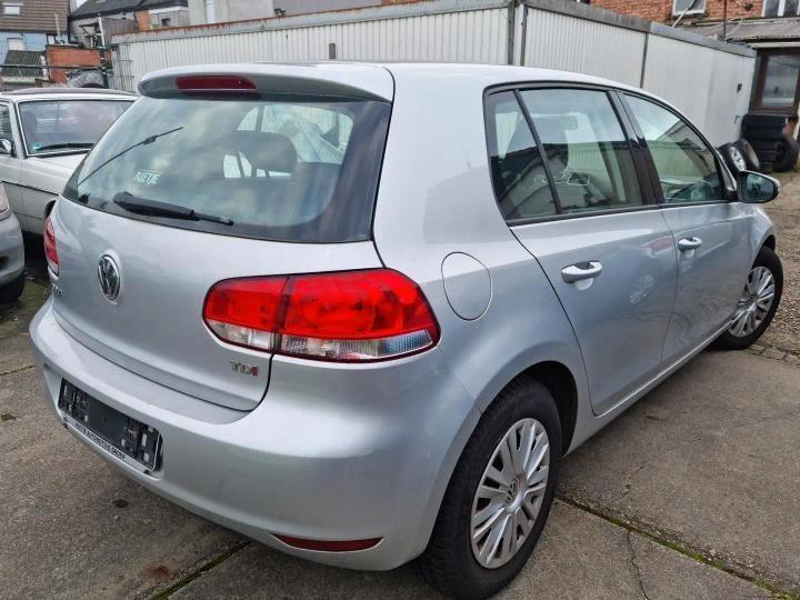Volkswagen Golf 6 1.6 TDI met DSG AUTOMAAT (7-traps), Auto's, Volkswagen, Bedrijf, Te koop, Golf, ABS, Adaptieve lichten, Airbags