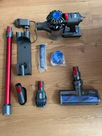 Dyson v8 super état, Enlèvement ou Envoi, Comme neuf