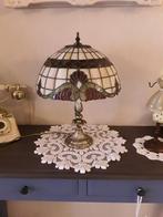 Tiffany lamp, Huis en Inrichting, Lampen | Tafellampen, Ophalen of Verzenden, Gebruikt, Glas