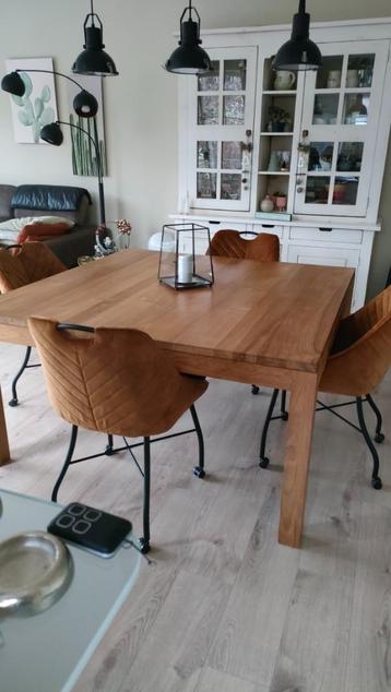 TABLE CARRÉE EN TECK 1,45 X 1,45 M, Maison & Meubles, Tables | Tables à manger, Teck, 100 à 150 cm, Cinq personnes ou plus, 100 à 150 cm