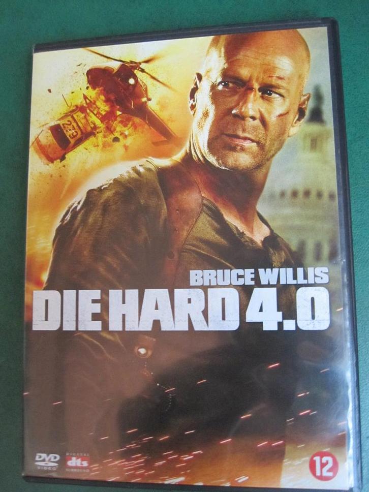 Die Hard 4.0 (2007), CD & DVD, DVD | Action, Comme neuf, Action, À partir de 12 ans, Enlèvement ou Envoi