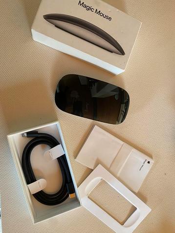 Apple Magic Mouse - nooit gebruikt beschikbaar voor biedingen