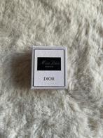 Miss dior essence 5 ml miniatuur, Handtassen en Accessoires, Uiterlijk | Parfum, Ophalen of Verzenden, Nieuw