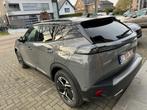 Peugeot 2008 GT 130PK Benzine Automaat 8 (bj 2023), Te koop, Alcantara, Zilver of Grijs, Dodehoekdetectie