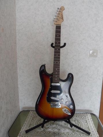 ARIA PRO II, stg series, sunburst, nieuwe staat. beschikbaar voor biedingen