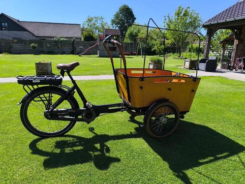 Bakfiets, Fietsen en Brommers, Fietsen | Bakfietsen, Gebruikt, Overige merken, 3 kinderen, Elektrisch, Ophalen