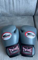 Twins specials bokshandschoenen (12 oz), Sport en Fitness, Vechtsporten en Zelfverdediging, Vechtsportmaterialen, Overige, Zo goed als nieuw