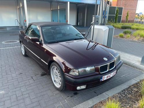 BMW E36 3-reeks 325i Oldtimer 1993 Cabrio, Auto's, BMW, Particulier, 3 Reeks, Benzine, Cabriolet, 3 deurs, Handgeschakeld, Blauw