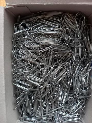 1 KG TROMBONES, Enlèvement ou Envoi