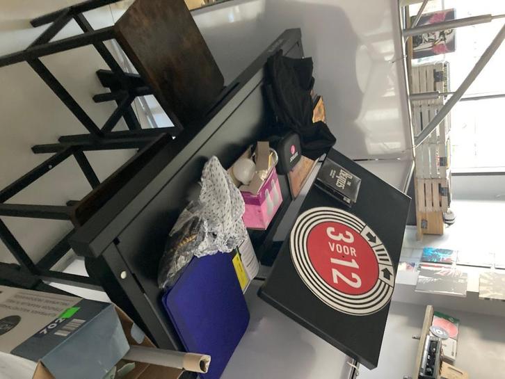 Dj meubel met paneel, Muziek en Instrumenten, Behuizingen en Koffers, Zo goed als nieuw, Ophalen