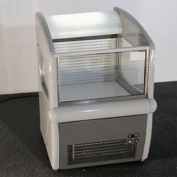 n 122-53400-Driezijdig open eiland beschikbaar voor biedingen