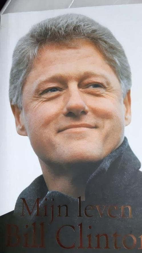 Bill Clinton Mijn Leven paperback 1007 blz. perfecte staat, Boeken, Biografieën, Zo goed als nieuw, Politiek, Ophalen of Verzenden