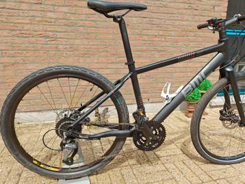 BMC fiets beschikbaar voor biedingen