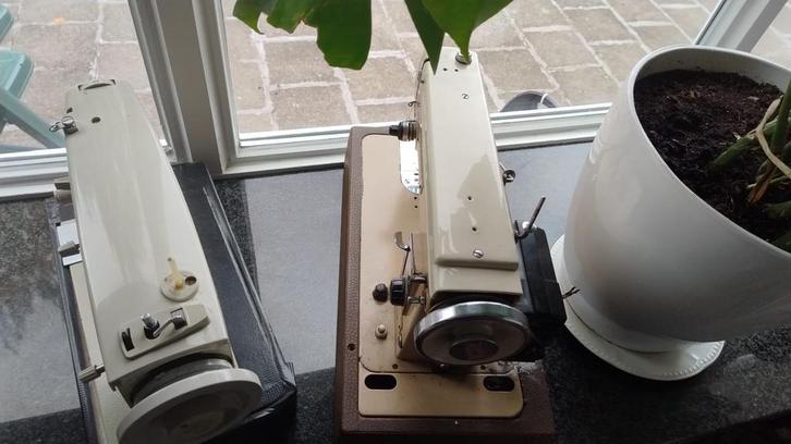 naaimachines  Merritt&Radom – voor onderdelen of restauratie, Tuin en Terras, Bloempotten, Gebruikt, Binnen, Ophalen