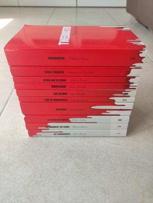 Reeks Bloedstollende thrillers (prijs voor 10 boeken samen), Boeken, Thrillers, Gelezen, België, Ophalen of Verzenden