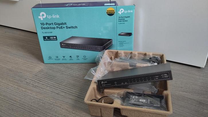 TP-Link TL-SG1210P 10-Port Gigabit PoE+ Switch, Computers en Software, Netwerk switches, Zo goed als nieuw, Ophalen