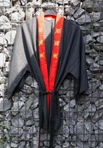 Kimono japonais noir – Déguisement enfant 8-10 ans, Enlèvement ou Envoi, Comme neuf, 134 à 140, Garçon