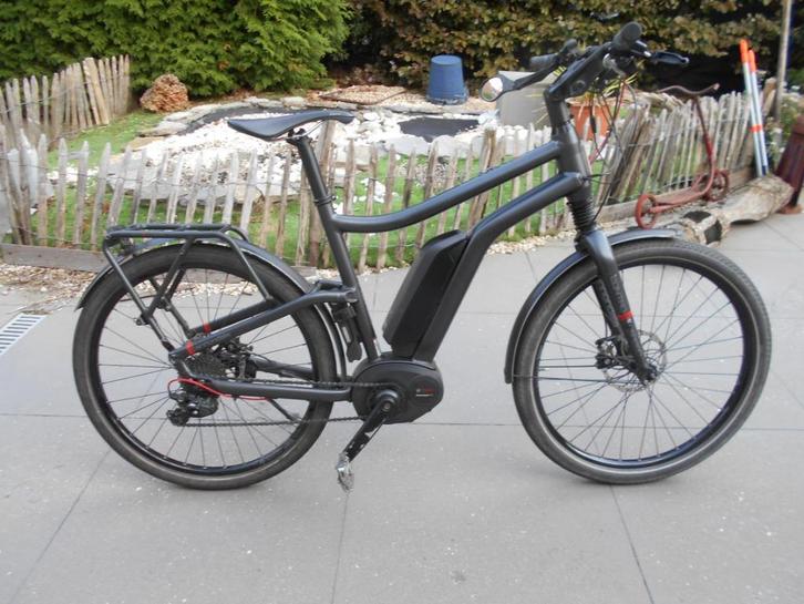 Te koop E mountainbike CANNONDALE middenmoter BOSCH nieuwst, Fietsen en Brommers, Elektrische fietsen, Zo goed als nieuw, Overige merken