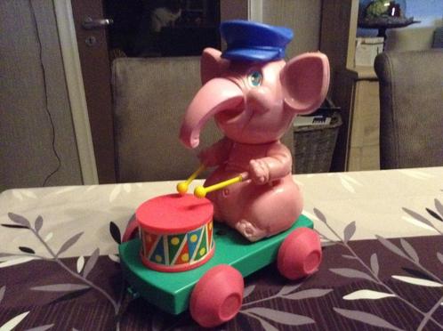 Vintage plastic roze trek olifant speelgoed (30x23 cm), Kinderen en Baby's, Speelgoed | Fisher-Price, Gebruikt, Duw- of Trekspeelgoed