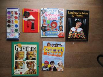 Grimmeren sminken make-up carnaval boeken nieuw sminkset beschikbaar voor biedingen