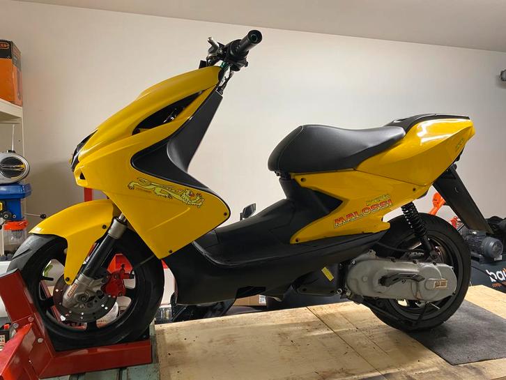 Yamaha aerox 50cc 2t LC TIP TOP!!, Fietsen en Brommers, Scooters | Yamaha, Zo goed als nieuw, Aerox, Klasse B (45 km/u), Benzine