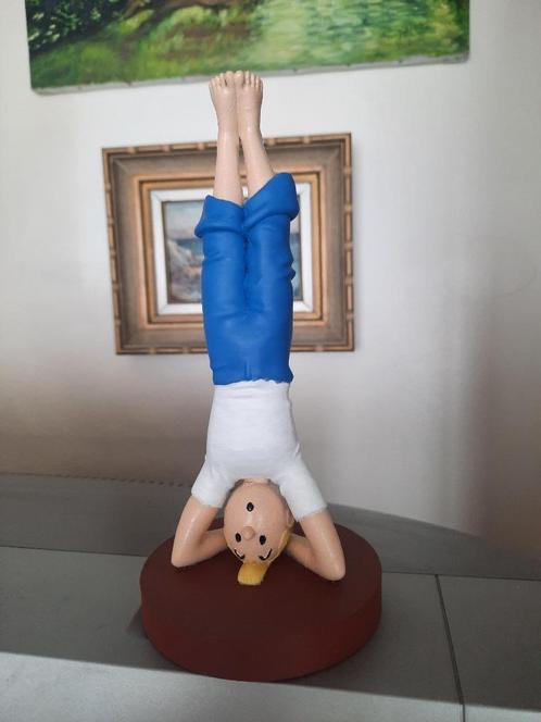 Figurine Tintin yoga 20cm. neuve, Collections, Statues & Figurines, Neuf, Humain, Enlèvement ou Envoi