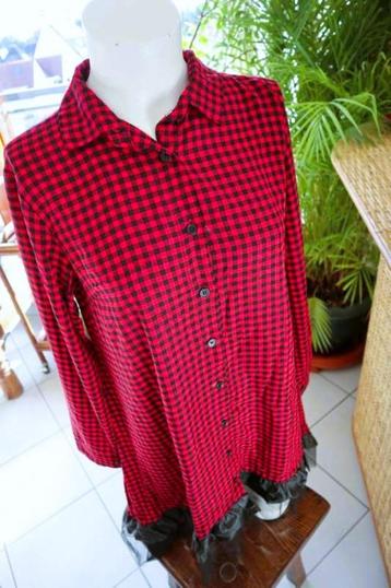 leuk rood zwarte trendy blouse beschikbaar voor biedingen