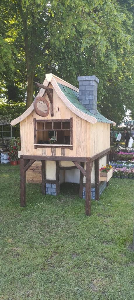 Handgemaakt speelhuisje, Kinderen en Baby's, Speelgoed | Buiten | Speelhuisjes, Zo goed als nieuw, Ophalen of Verzenden