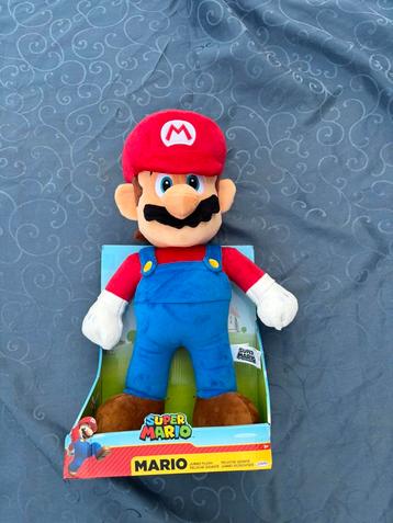 Grote super mario knuffel beschikbaar voor biedingen
