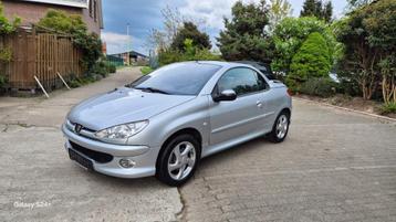Peugeot 206Cc Cabrio 1.6 Benzine Bj 2003 78000km, Auto's, Peugeot, Cabriolet, Handgeschakeld, Electronic Stability Program (ESP)