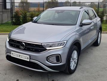 Volkswagen T-Roc 1.5/VC/Carplay/Camera/Heated Seats/Sensoren beschikbaar voor biedingen