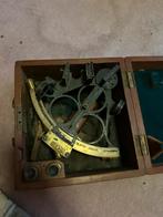 Sextant, Enlèvement