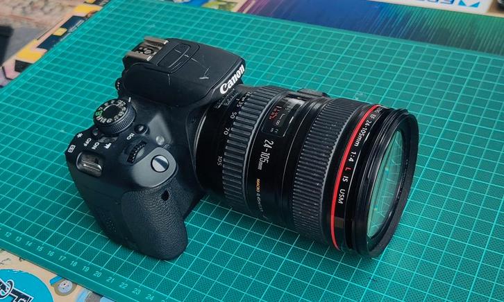 Canon eos 700D + canon 24-105mm F4 L IS USM, TV, Hi-fi & Vidéo, Appareils photo numériques, Utilisé, Reflex miroir, Canon, Enlèvement