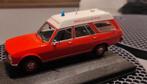 Peugeot 504 Break Pompiers Ambulance 1:43 op display, Hobby en Vrije tijd, Ophalen of Verzenden, Zo goed als nieuw