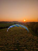 Paragliding vleugel PHI Symphonia 2 WIT GROEN BLAUW, Sport en Fitness, Zweefvliegen en Paragliding, Ophalen of Verzenden, Zo goed als nieuw