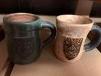 2 anciennes chopes différentes en grès de l’Abbaye d’Aulne, Maison & Meubles, Cuisine | Vaisselle, Utilisé, Récipient(s)