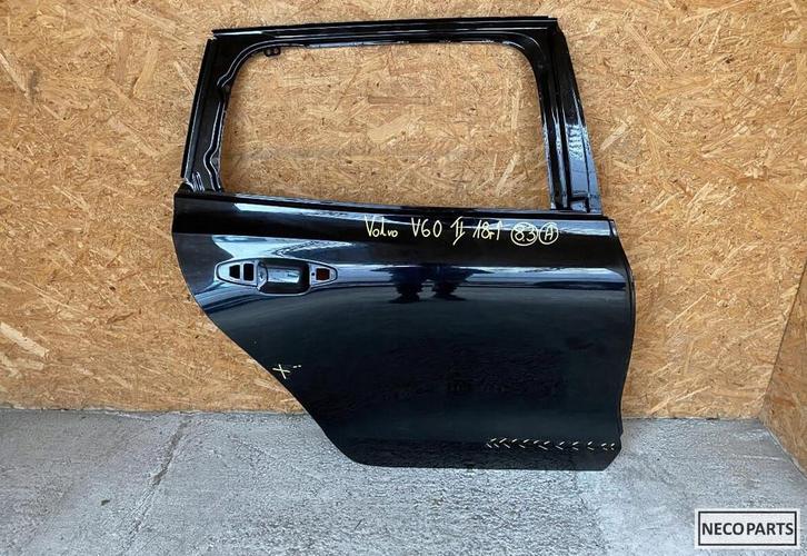 VOLVO V60 2018r PORTIER DEUR PORTIEREN DEUREN OP AANVRAAG!!, Auto-onderdelen, Carrosserie, Achterklep, Volvo, Achter, Gebruikt